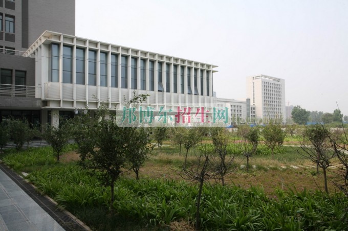 河南財政稅務(wù)高等?？茖W(xué)校招生辦聯(lián)系電話