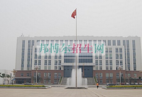 菏澤醫(yī)學(xué)?？茖W(xué)校