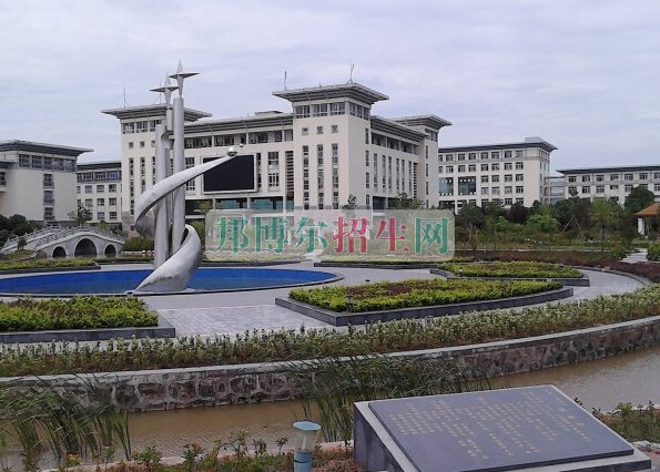 湖北中醫(yī)藥高等?？茖W(xué)校
