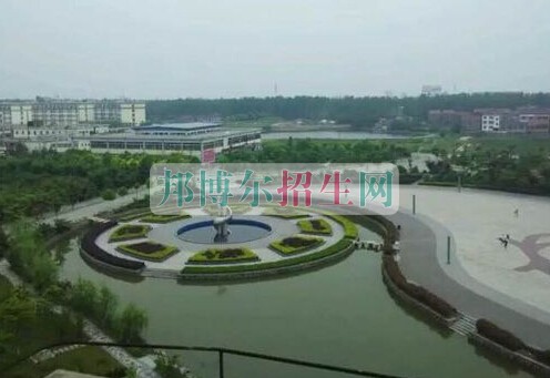 湖北中醫(yī)藥高等?？茖W(xué)校