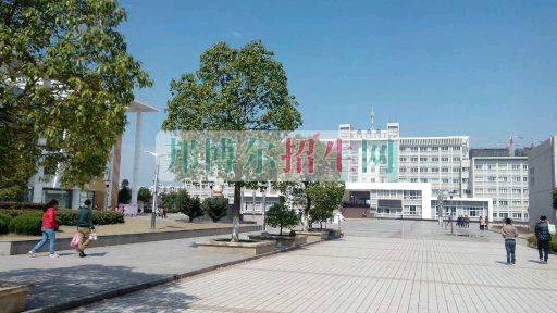 安徽商貿(mào)職業(yè)技術學院是幾專