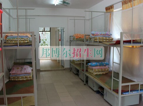 上海醫(yī)療器械高等專科學(xué)校