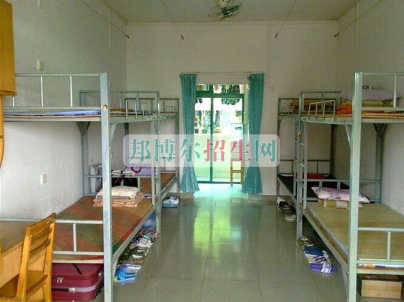 重慶市涪陵信息技術(shù)學校宿舍條件