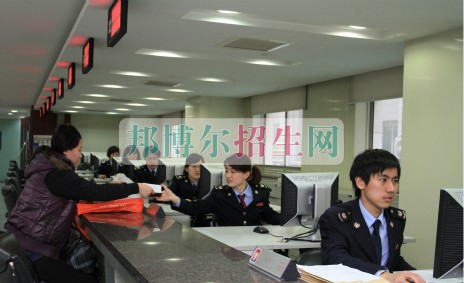 有哪些稅務(wù)學校