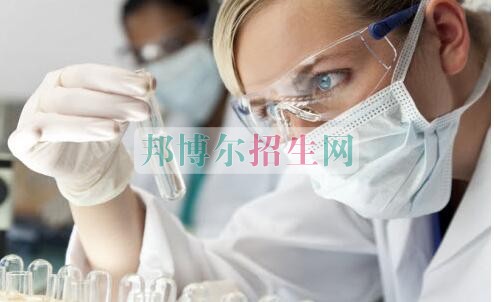 初中畢業(yè)學(xué)護理怎么樣