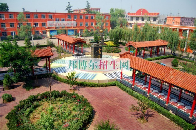 哪個計(jì)算機(jī)信息管理學(xué)校最好