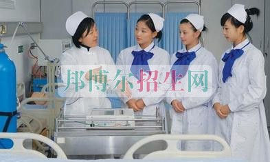 中?？谇会t(yī)學(xué)考大專