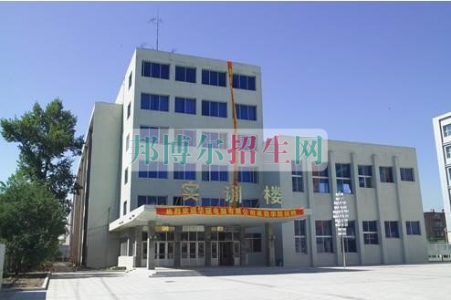 動漫設(shè)計(jì)與制作學(xué)校招生要求