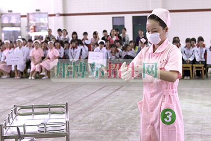 助產(chǎn)護理最好學校