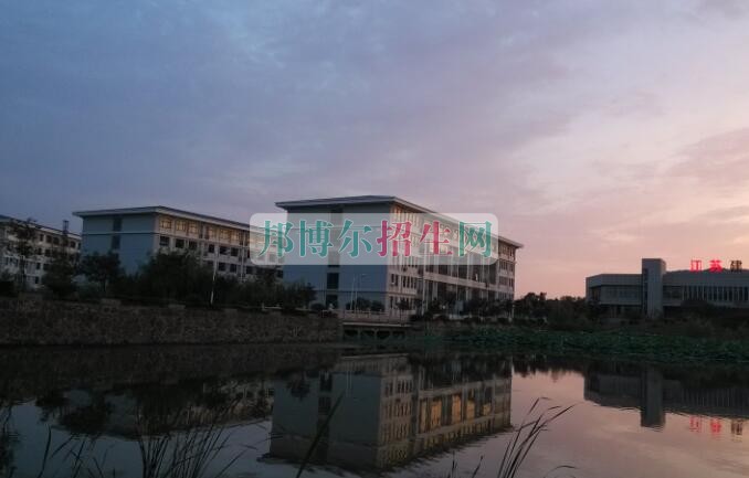 中?？祻?fù)治療升大專