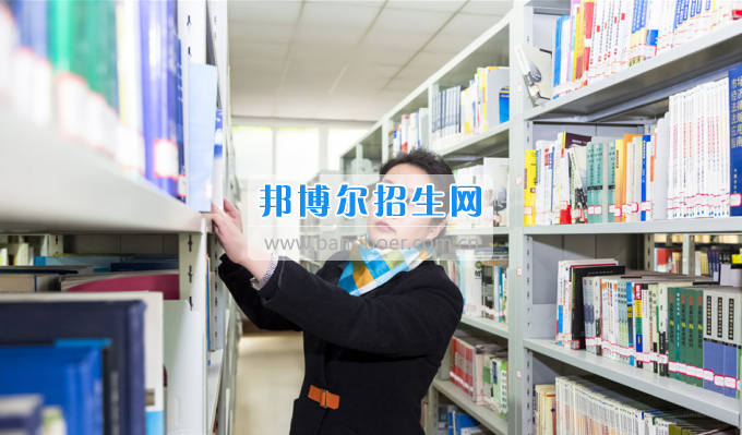 重慶海聯(lián)職業(yè)技術學院引導學生做有內(nèi)涵的花瓶