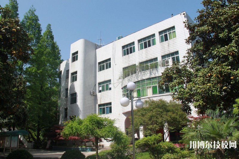 宣城市工業(yè)學校4