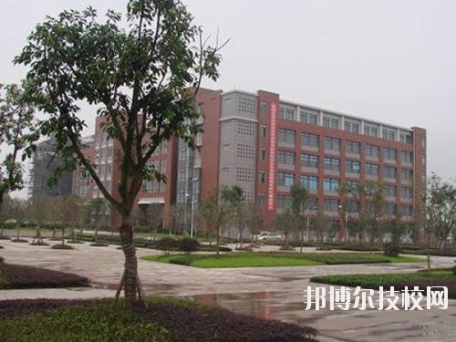 武漢鐵路橋梁職業(yè)學(xué)院2020年報(bào)名條件、招生要求、招生對象