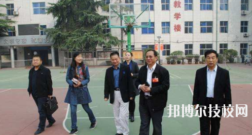 石家莊廣播電視中等專業(yè)學(xué)校2020年報名條件、招生要求、招生對象