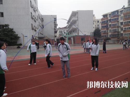 西安市商貿(mào)旅游成人中等專業(yè)學校2020年報名條件、招生要求、招生對象