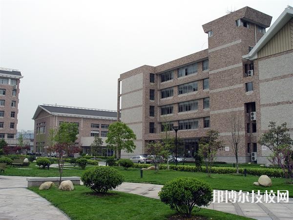浙江藝術(shù)職業(yè)學院怎么樣、好不好