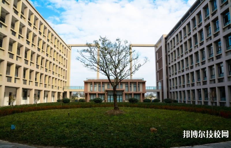 嘉善信息技術(shù)工程學(xué)校怎么樣、好不好