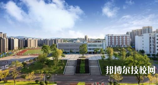 宜賓市翠屏區(qū)天成職業(yè)技術(shù)學(xué)校2020年報(bào)名條件、招生要求、招生對(duì)象