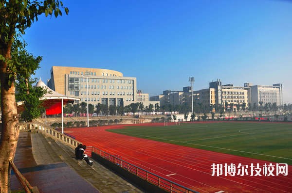 廣州從化高級(jí)技工學(xué)校2020年報(bào)名條件、招生要求、招生對(duì)象