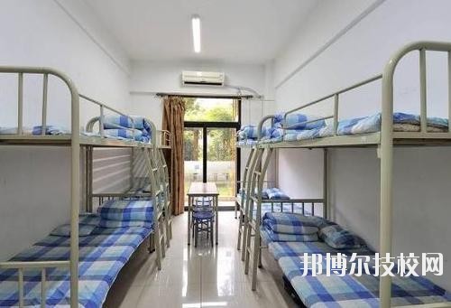 宜賓敘州區(qū)柳嘉職業(yè)技術學校2020年宿舍條件