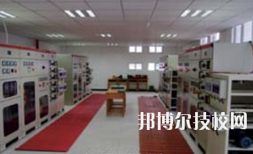 重慶萬州第一職業(yè)高級中學(xué)2020年報(bào)名條件、招生要求、招生對象