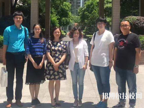 杭州開元商貿(mào)職業(yè)學校怎么樣，好不好