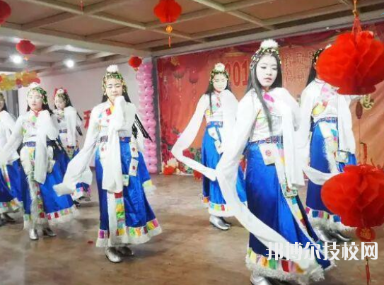 安康高新中等職業(yè)學(xué)校2020年報(bào)名條件、招生要求、招生對(duì)象 