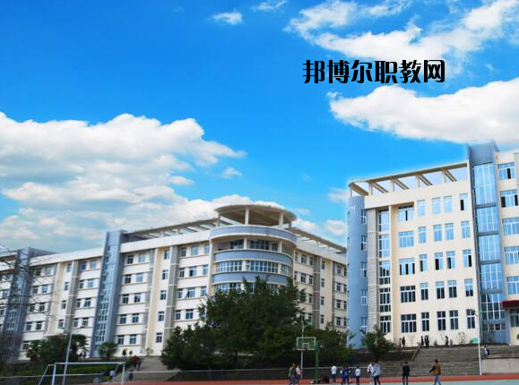 重慶墊江縣第一職業(yè)中學(xué)校2020年有哪些專(zhuān)業(yè)