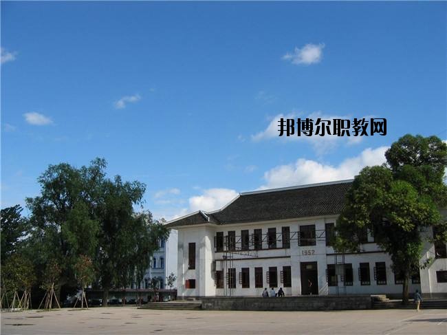四川省儀隴縣柳埡職業(yè)中學(xué)2020年報(bào)名條件、招生要求、招生對(duì)象