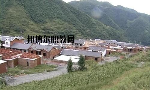 納雍中等職業(yè)學(xué)校2020年報(bào)名條件、招生要求、招生對(duì)象