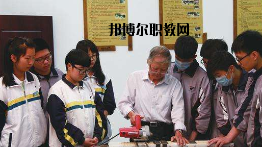 瑞安職業(yè)中等專業(yè)學(xué)校2020年報(bào)名條件、招生要求、招生對(duì)象