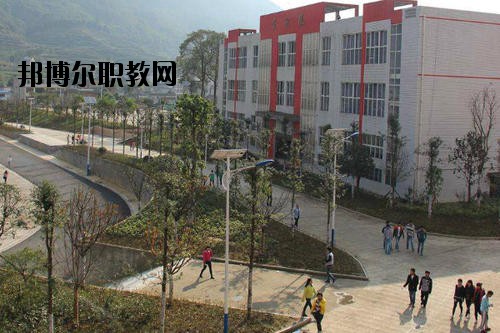 自貢市影視藝術(shù)學(xué)校2020年報(bào)名條件、招生要求、招生對(duì)象
