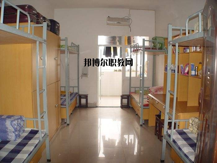 咸豐中等職業(yè)技術學校2020年宿舍條件