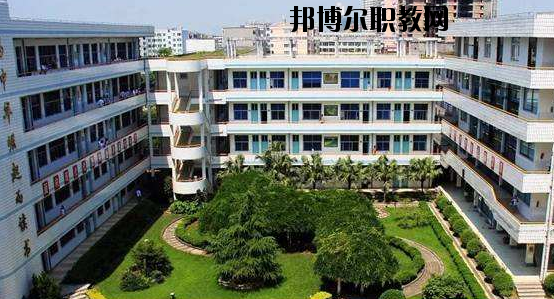 龍港第二職業(yè)學(xué)校怎么樣，好不好