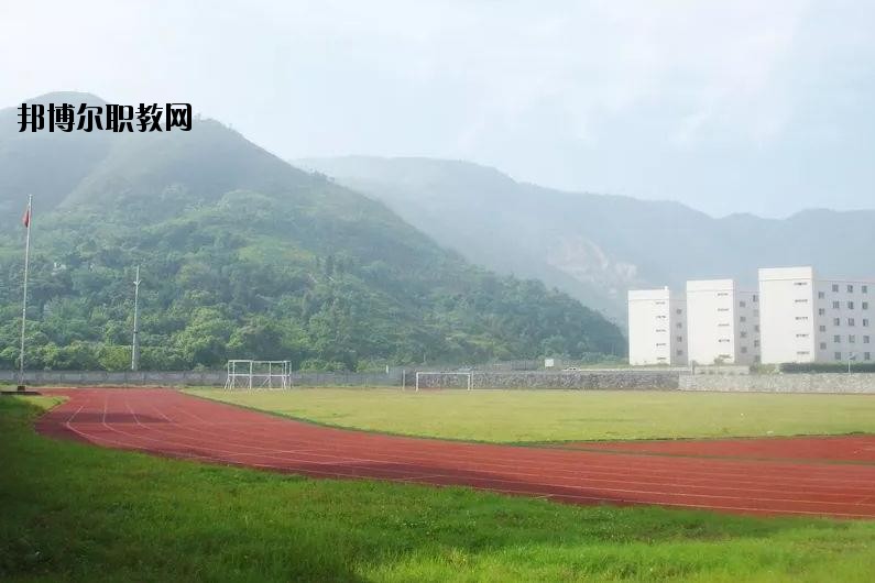玉環(huán)中等職業(yè)技術學校2020年報名條件、招生要求、招生對象