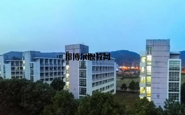 平陽(yáng)縣職業(yè)中等專業(yè)學(xué)校怎么樣，好不好
