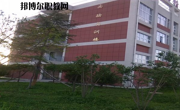 藍(lán)田職業(yè)教育中心2020年報(bào)名條件、招生要求、招生對(duì)象 