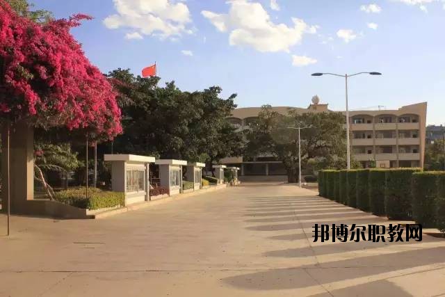 元謀縣職業(yè)高級(jí)中學(xué)2020年報(bào)名條件、招生要求、招生對(duì)象