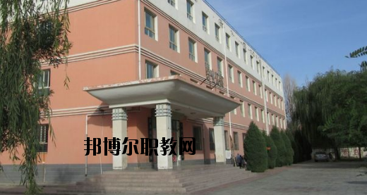 蘭州航空工業(yè)技工學(xué)校2020年招生錄取分數(shù)線
