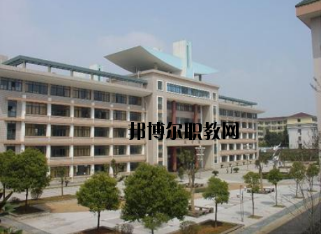 贛州服裝職業(yè)技術(shù)學(xué)校2020年報名條件、招生要求、招生對象