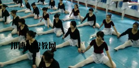酒泉農墾技工學校2020年學費、收費多少