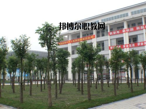 德陽(yáng)電子工程學(xué)校2020年報(bào)名條件、招生要求、招生對(duì)象