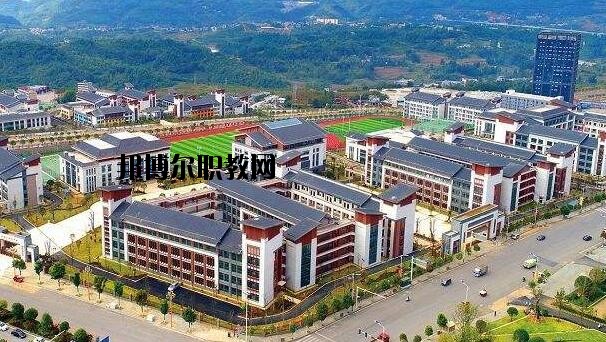 大方綜合職業(yè)技術(shù)學校2020年報名條件、招生要求、招生對象