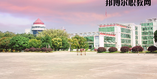 柳州汽車運(yùn)輸技工學(xué)校怎么樣、好不好