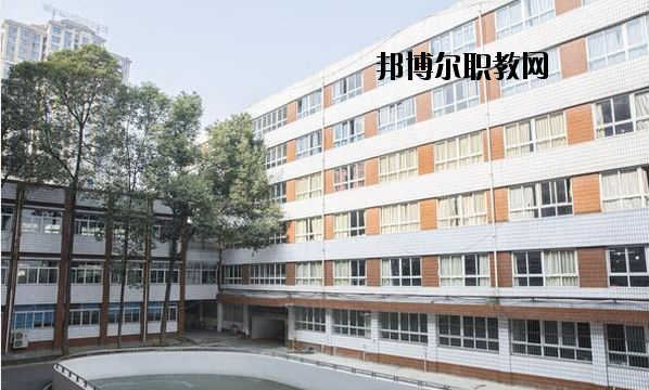 四川省工業(yè)貿(mào)易學校地址在哪里