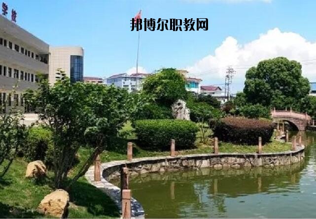 寧?？h雙林職業(yè)學(xué)校2020年招生辦聯(lián)系電話