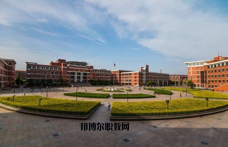 黃州理工中專怎么樣、好不好