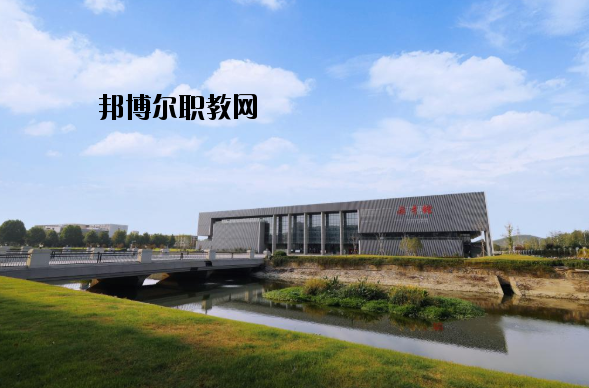 徐州醫(yī)學(xué)院怎么樣、好不好