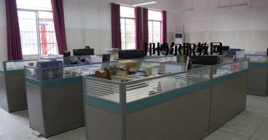 興業(yè)中等職業(yè)技術(shù)學(xué)校怎么樣、好不好