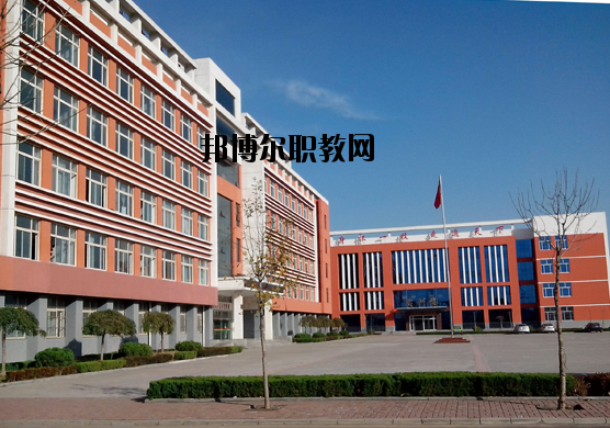 定西工貿(mào)中等專業(yè)學(xué)校2020年報(bào)名條件、招生要求、招生對(duì)象